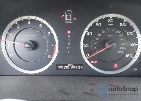 2010 Honda Accord 2.4 Ex-L z USA, uszkodzony, nr VIN 1HGCP2F82AA070016